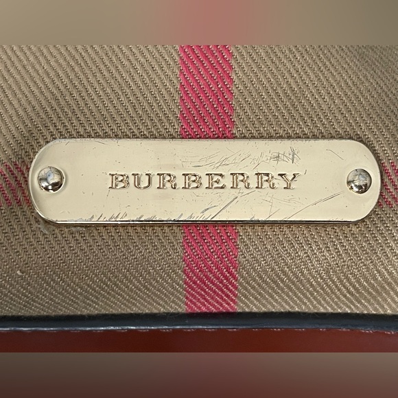 Burberry Brown and Tan Plaid Duffel women Bag - Picture 12 of 16